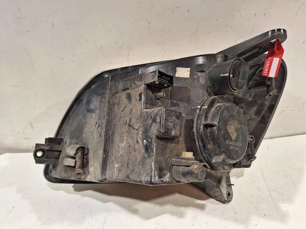 фото №6, Лампа перед правая citroen berlingo ii 02-08