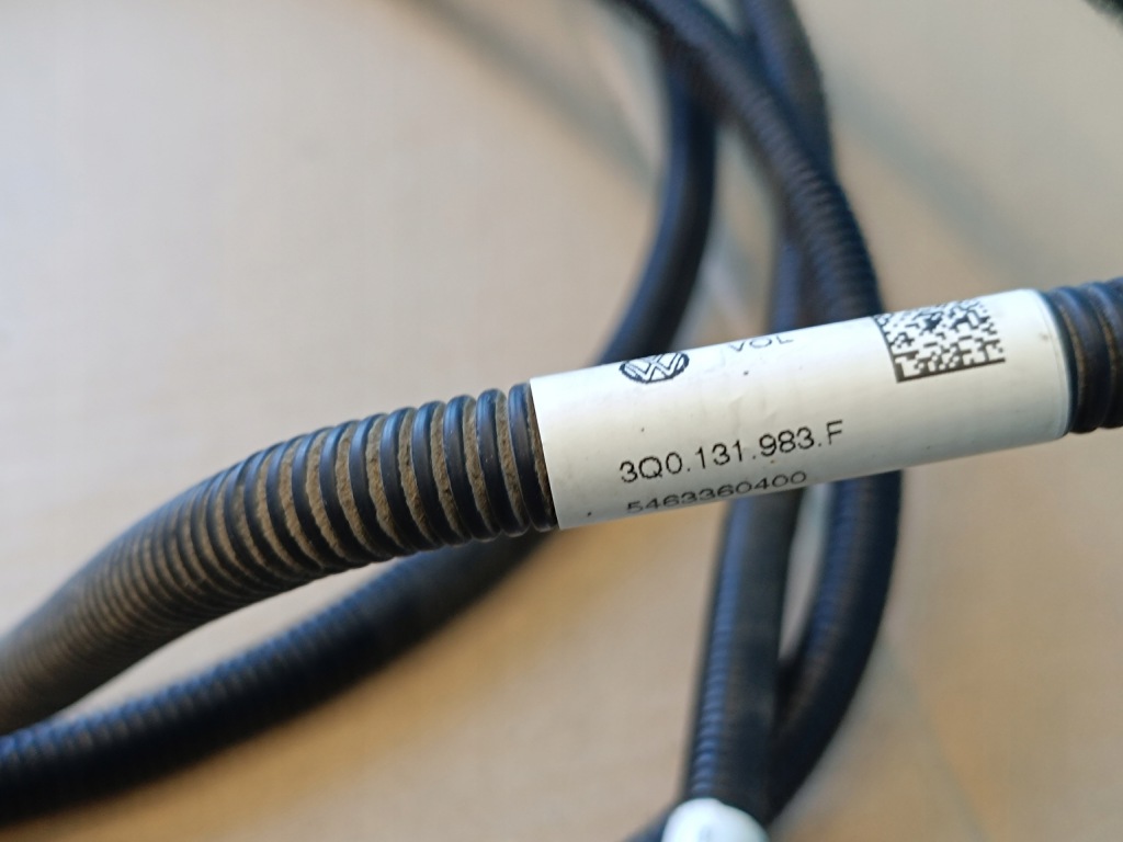 фото №11, Skoda superb 3 kombi 2.0 tdi 140kw 18r электропроводка шланг adblue 3q0131984n