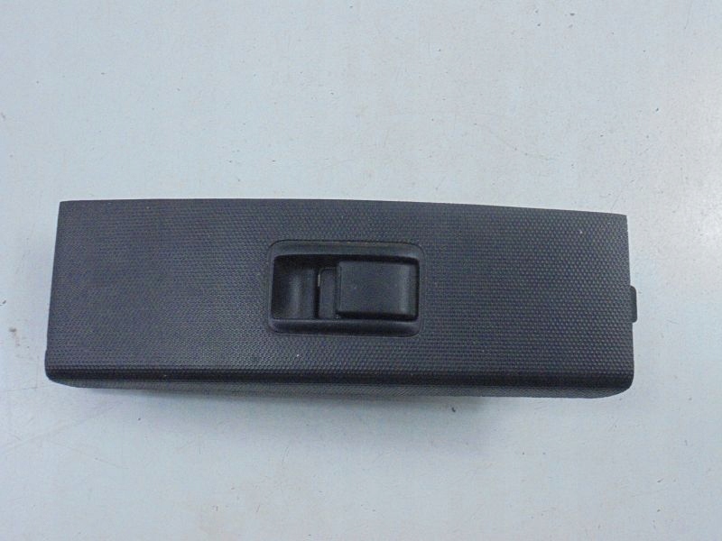 фото №1, Toyota corolla verso ii вимикач скло перед правий lift 74231-0f030