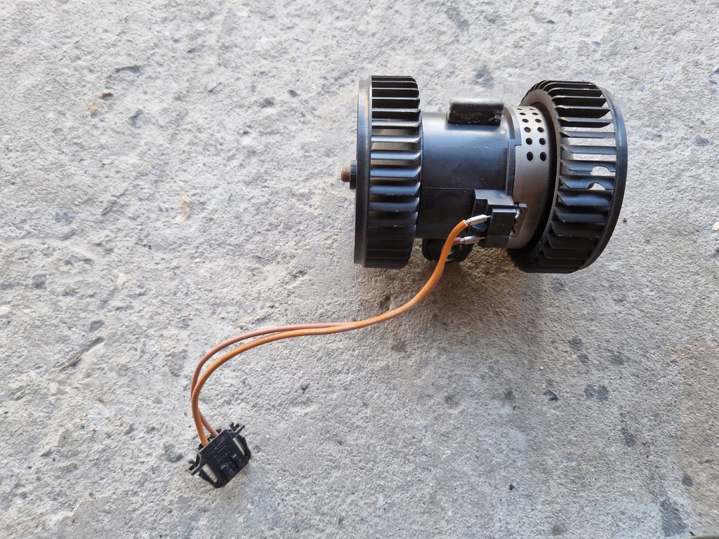 фото №1, Вентилятор повітродувка audi a8 d4 4h0820021