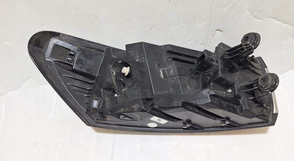 фото №13, Vw id4 id.4 лампа задня задня права led 11a945096