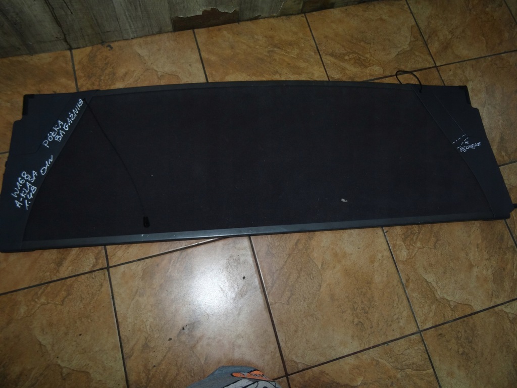 фото №1, W168 a-klasa 1.4b 01' полиця багажника