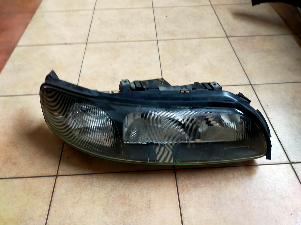 фото №1, Volvo s60 v70 фара лампа права 2001-2004