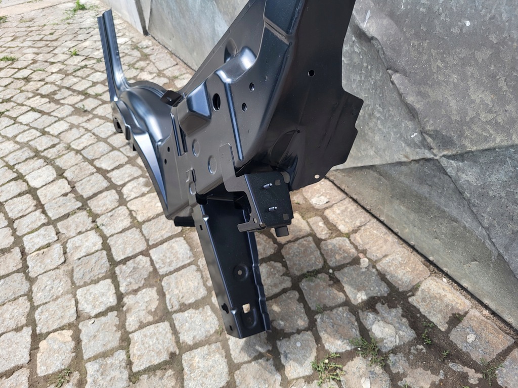 фото №3, Блок двигуна правий чверть обшивка master iii