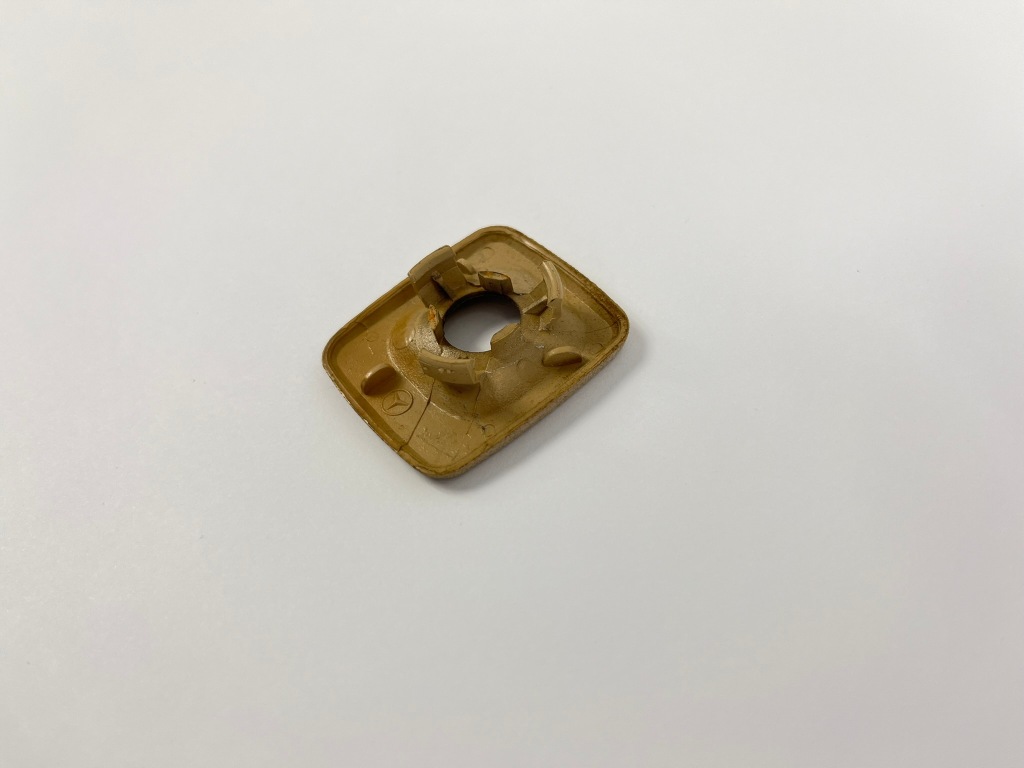 Защита розетка кнопка obalania спинка сиденье mercedes w124 купе кабриолет Киев