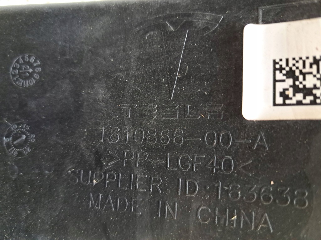 Tesla 3 iii 1610866-00-a ремінь передній підсилювач Оригінал