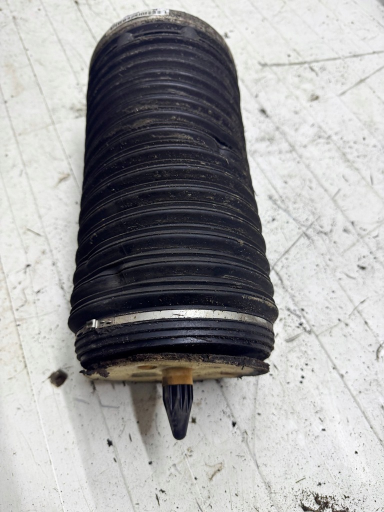 фото №1, Пневмоподушка подушка подвеска задняя левый audi a6 c7 4g0616001t