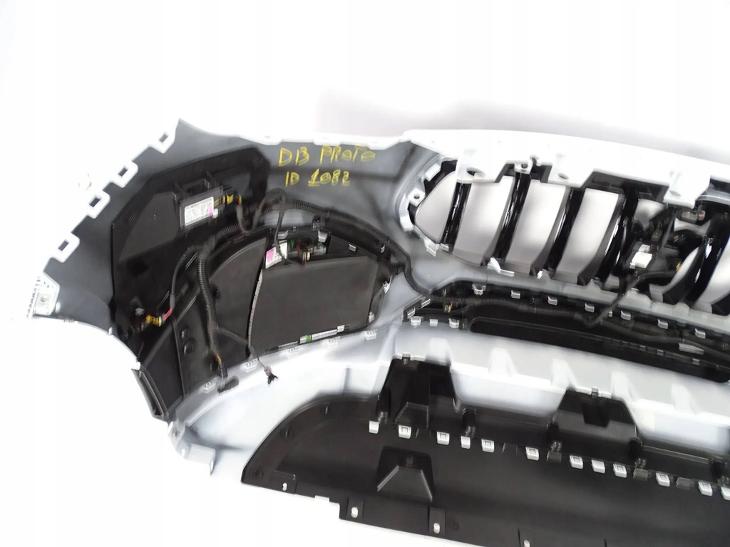 фото №10, Бампер перед передний maserati grecale m182 радар + камера