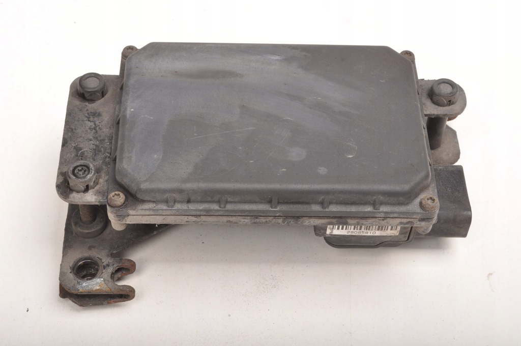 фото №1, Volvo xc60 xc70 v40 ii радар dsc 31318999 кронштейн