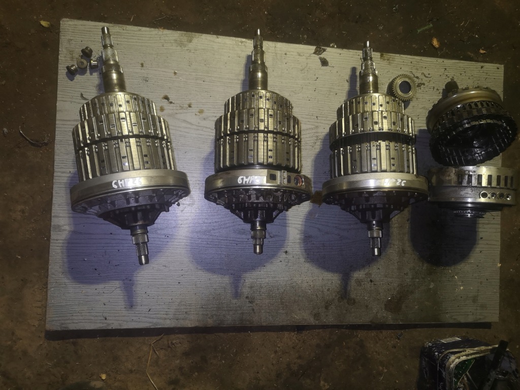 фото №1, Корзина насос оливи частини коробки передач audi a8 d3 6hp26