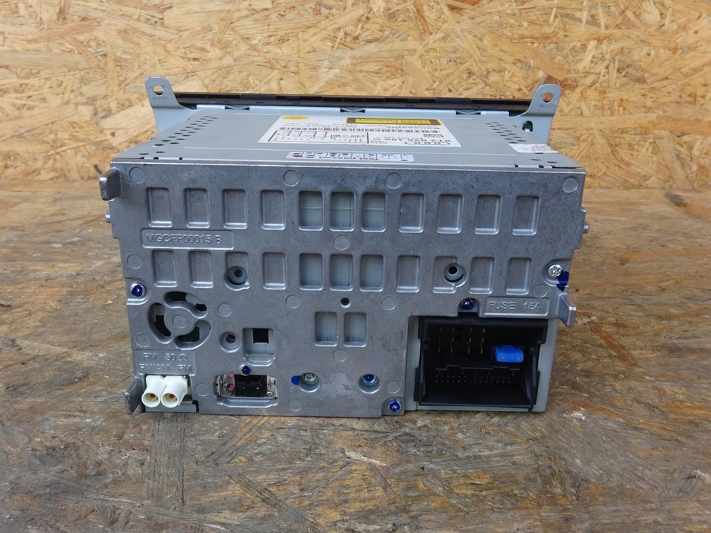 фото №4, Audi a4 b8 8k a5 8t радиопроигрыватель радио cd audi concert 8t2035186c