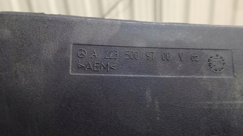 фото №9, Mercedes w223 защита крышка двигателя a2235009700