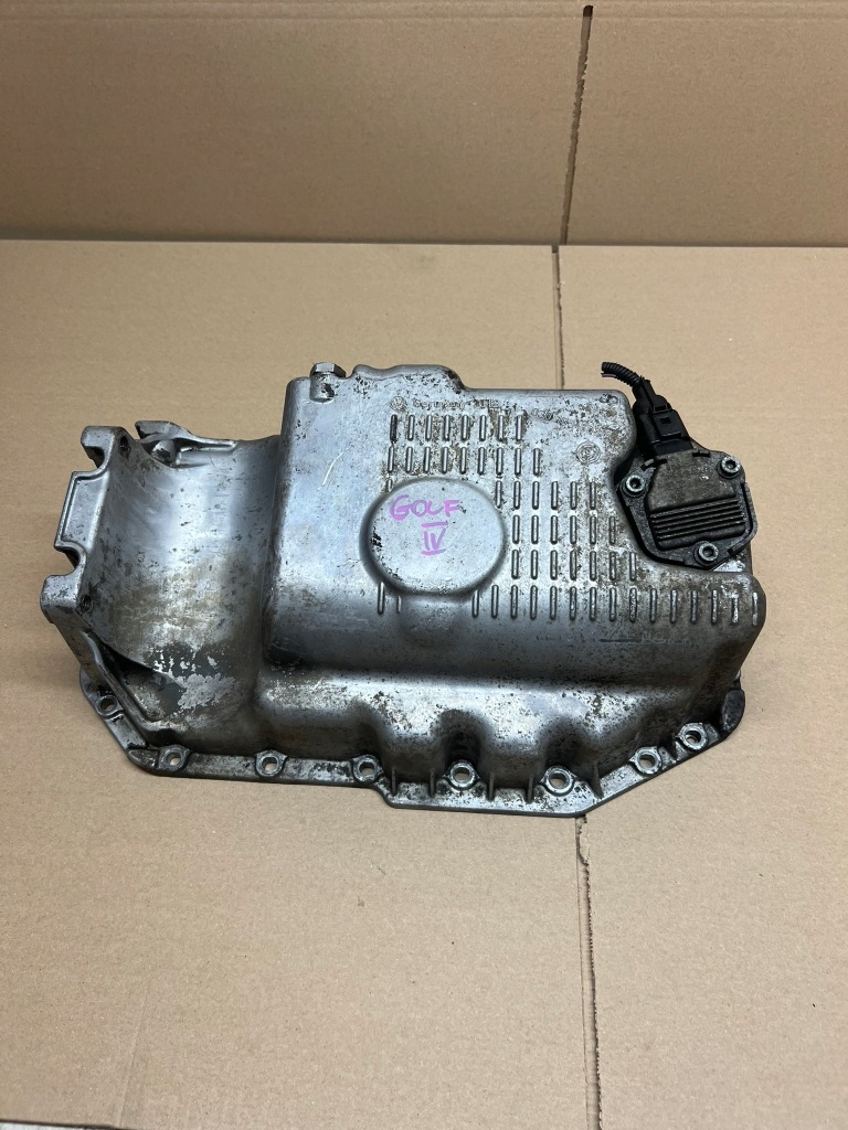 Купити Піддон масляна vw golf iv 030103603r