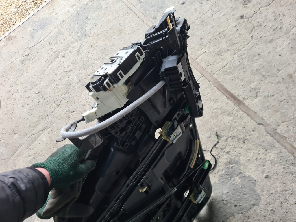 фото №5, Mercedes w246 шумоізоляція підйомник замок двері a2465404805 правий перед