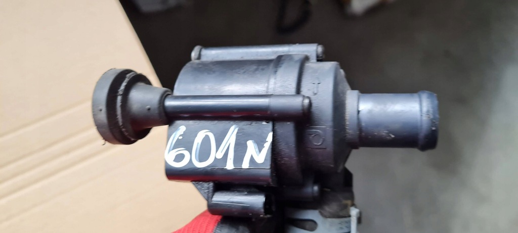 фото №5, A4 b9 8w lift додаткова помпа wody 2.0 tfsi 06h121601n a5 8w q5 a6 c7