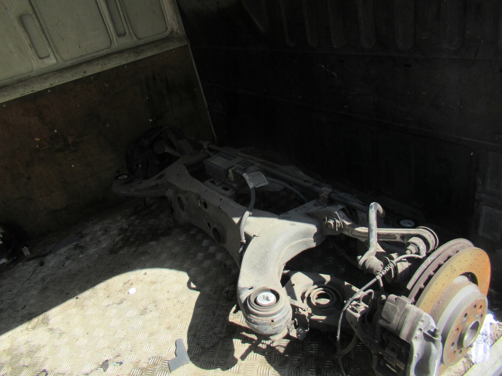 фото №1, Maserati ghibli m157 3.0 d zawieszwnie задня betka задня підрамник