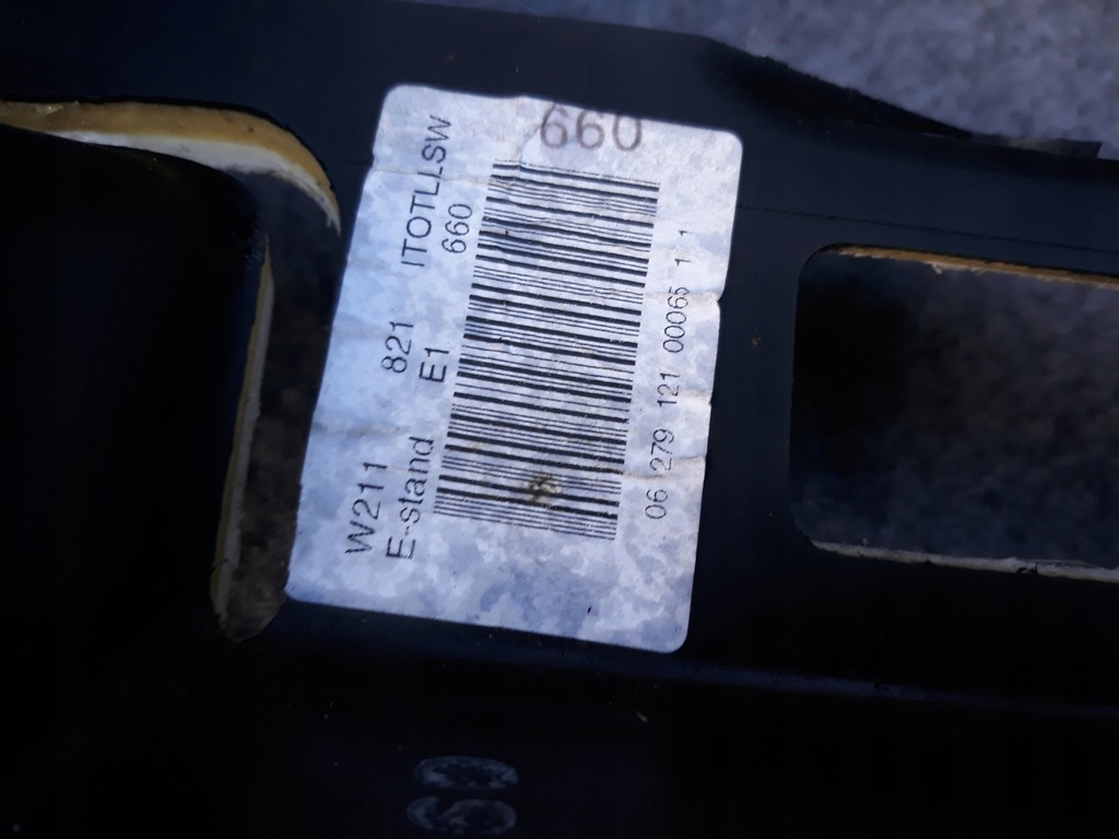 фото №4, Панель приладів консоль mercedes w211 e-klasa