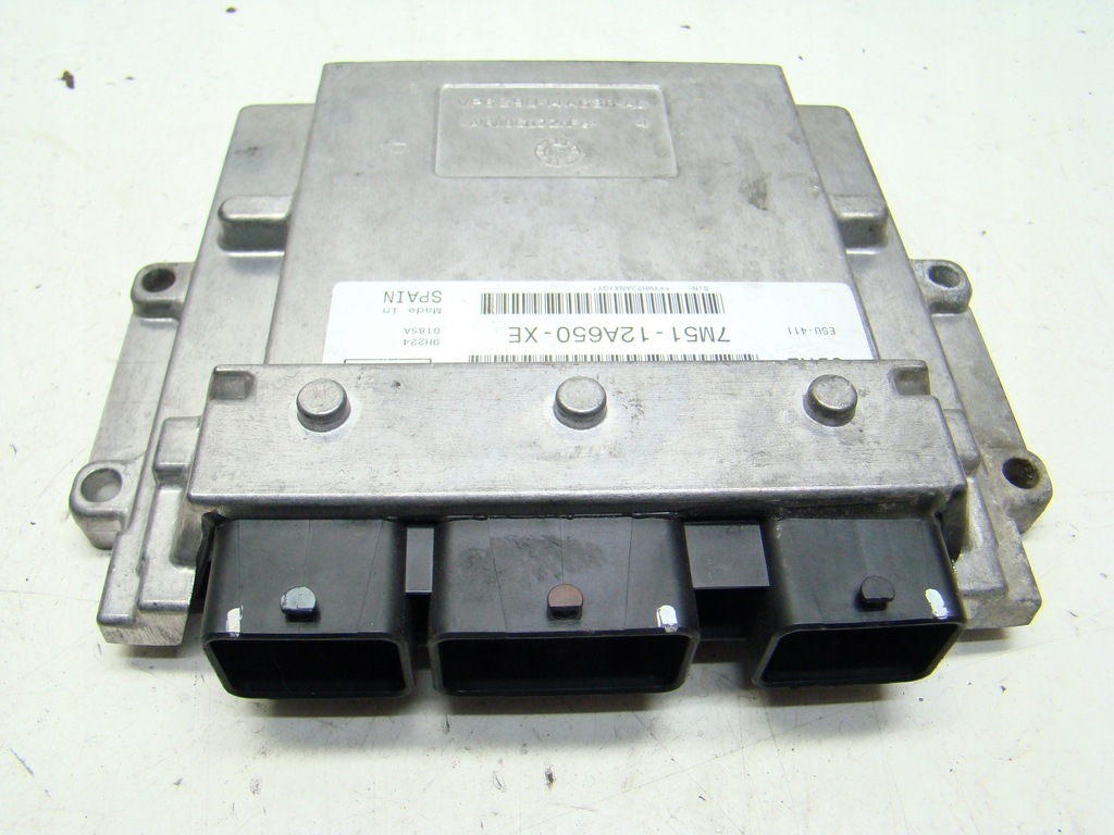 фото №1, Ford focus mk2 - бортовой компьютер 2.0