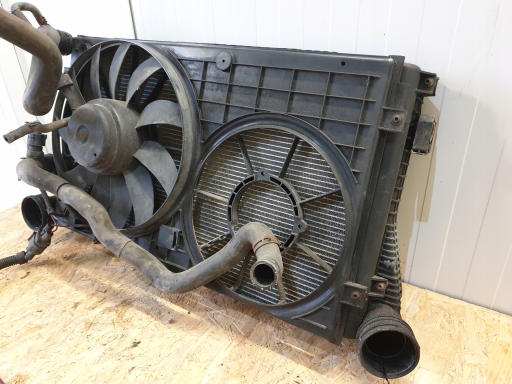 фото №9, Volkswagen оригинальный номер 1k0121253h радиатор wody vwag