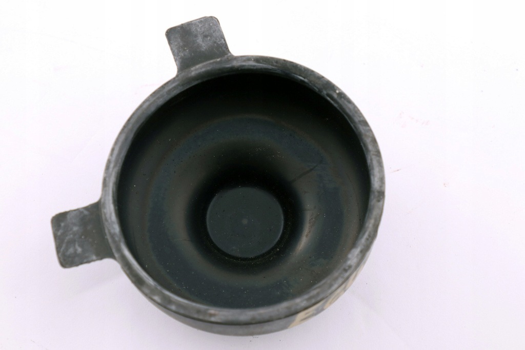 фото №9, Bmw e64 защита резиновый крепления амортизатора задняя