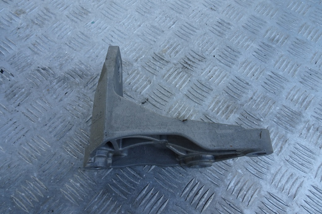 фото №16, Nissan leaf ii опора подушка кронштейн кронштейн 17-