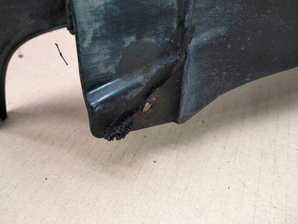 фото №9, Молдинг крила права перед mitsubishi pajero shogun lata 1999-2006 x24