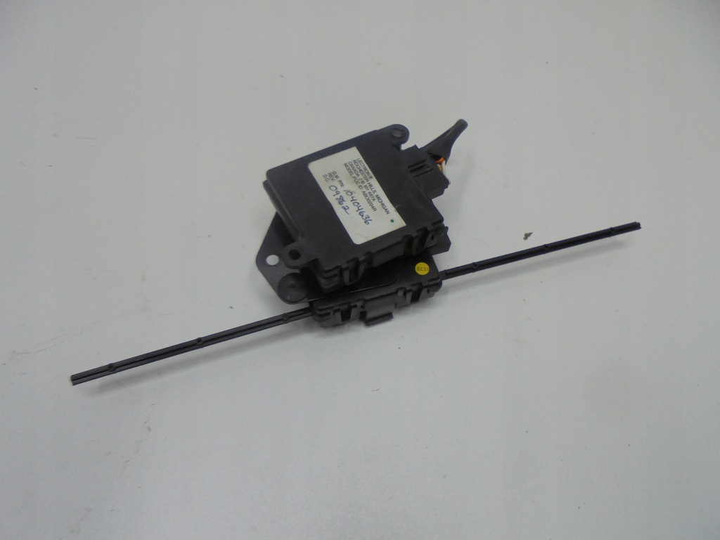 фото №1, Chevrolet corvette c5 модуль замка центрального 97-