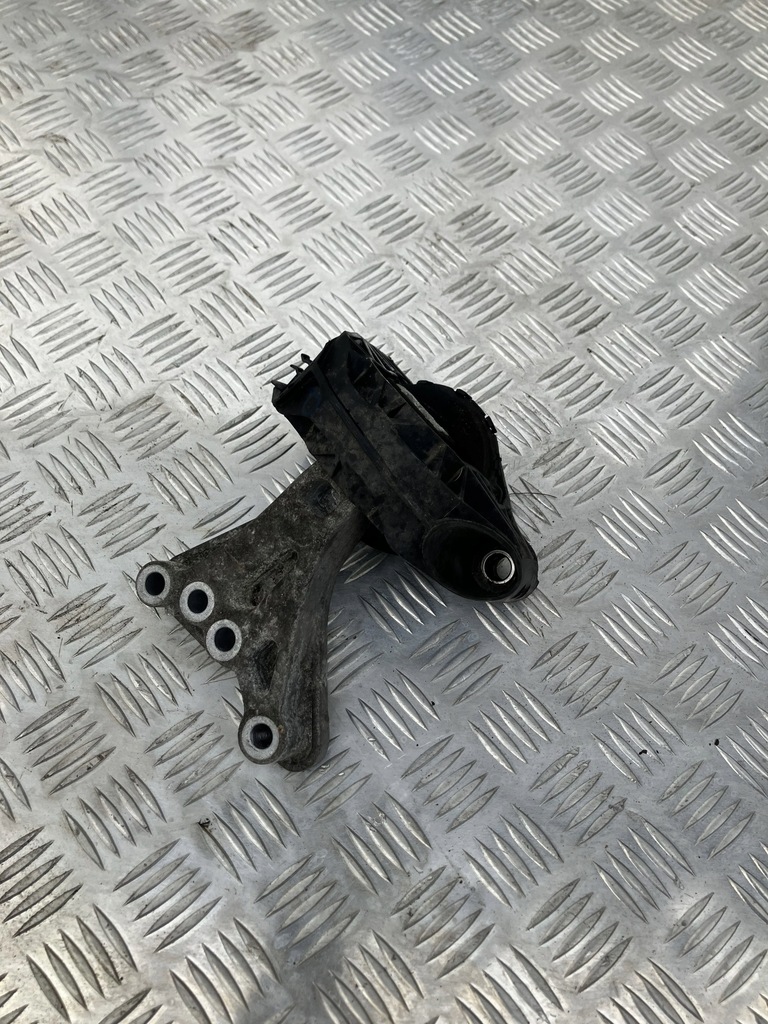 фото №1, Кронштейн подушка двигуна opel crossland x 17- 1.2 vti