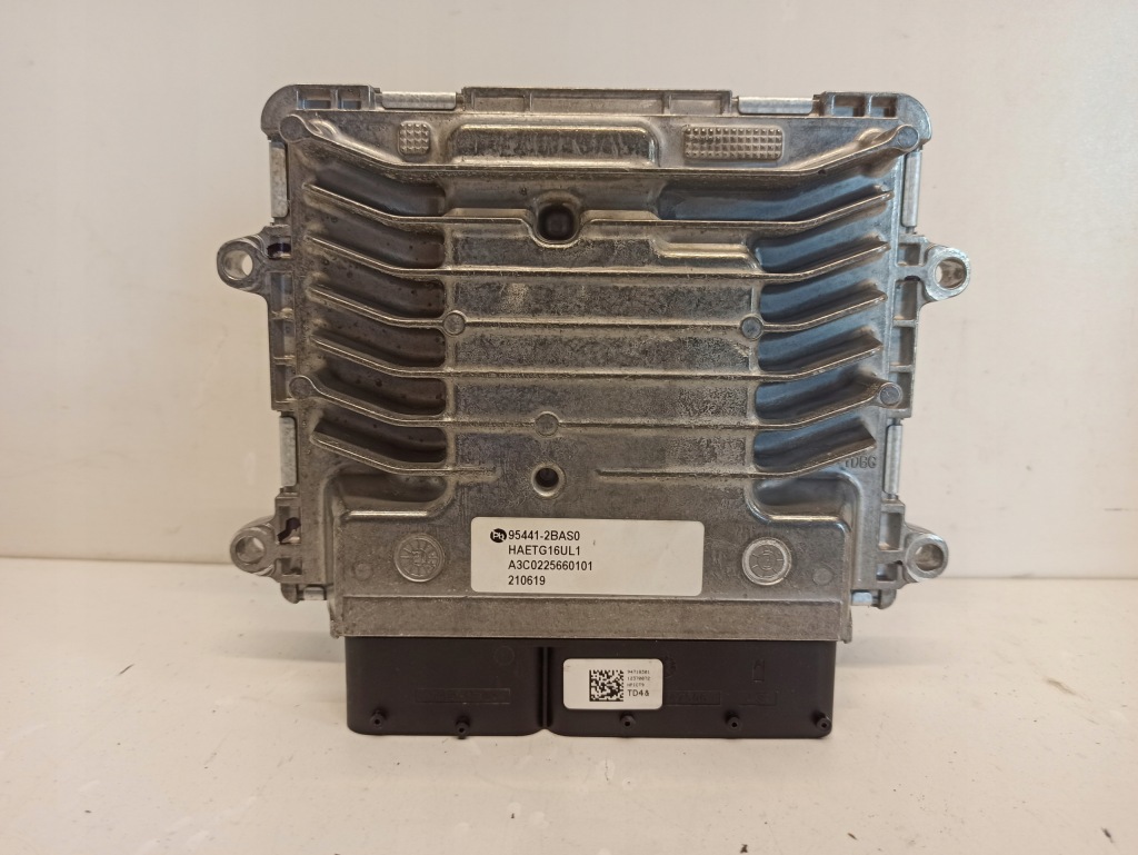 фото №1, Бортовой компьютер двигателя hyundai ioniq 95441-2bas0