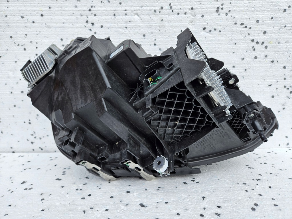 фото №9, Bmw 2 g42 full led gold золота лампа