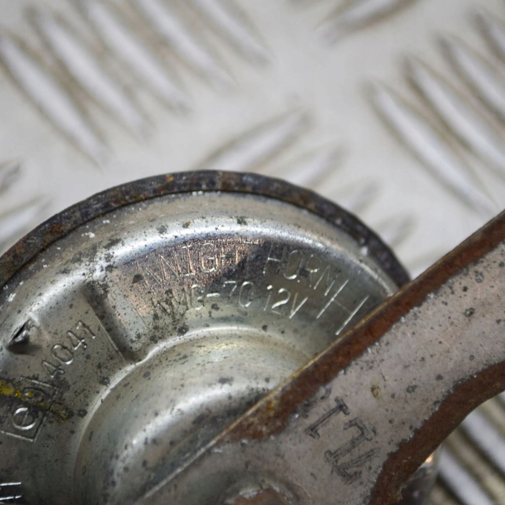 фото №7, Mitsubishi outlander 2009 клаксон