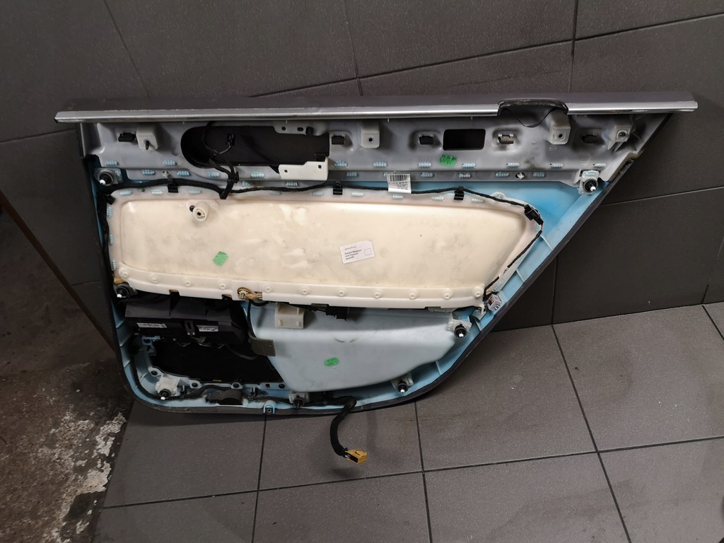 фото №11, Обшивка оббивка двері лівий задня vw phaeton