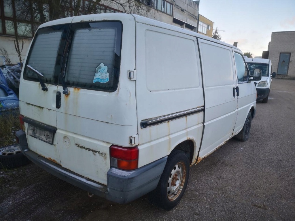 Volkswagen transporter реле 1996 2.4l 141951253b Київ