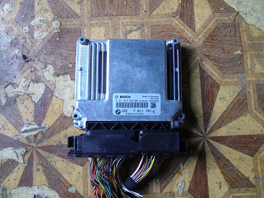 фото №1, Bmw бортовий комп'ютер 0281015042