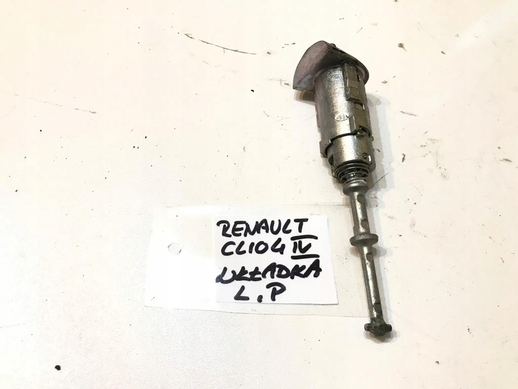 фото №4, Renault clio iv 4 вкладка ручка замка дверь левый перед