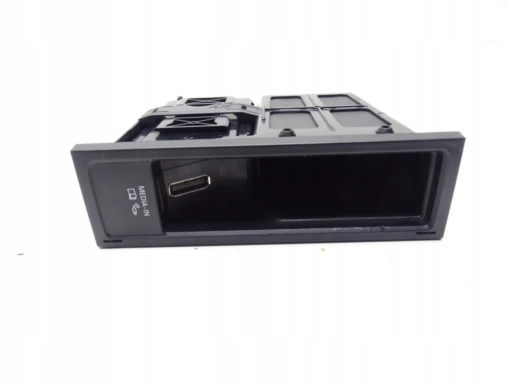 фото №1, Модуль інтерфейс 5n0035341d vw golf vi scirocco touran