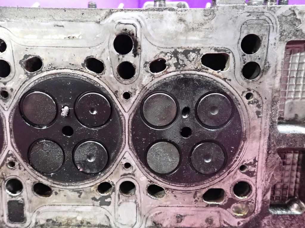 Fiat 500 1,3 jtd 75km 169a1000 головка кришка клапанів wałeki 55193111 Зі Шроту