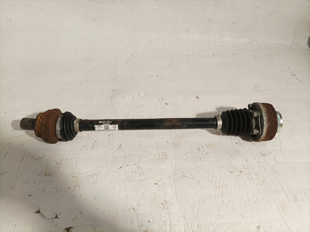 фото №1, Audi s3 8v приводной вал левый задняя 5q0501203a