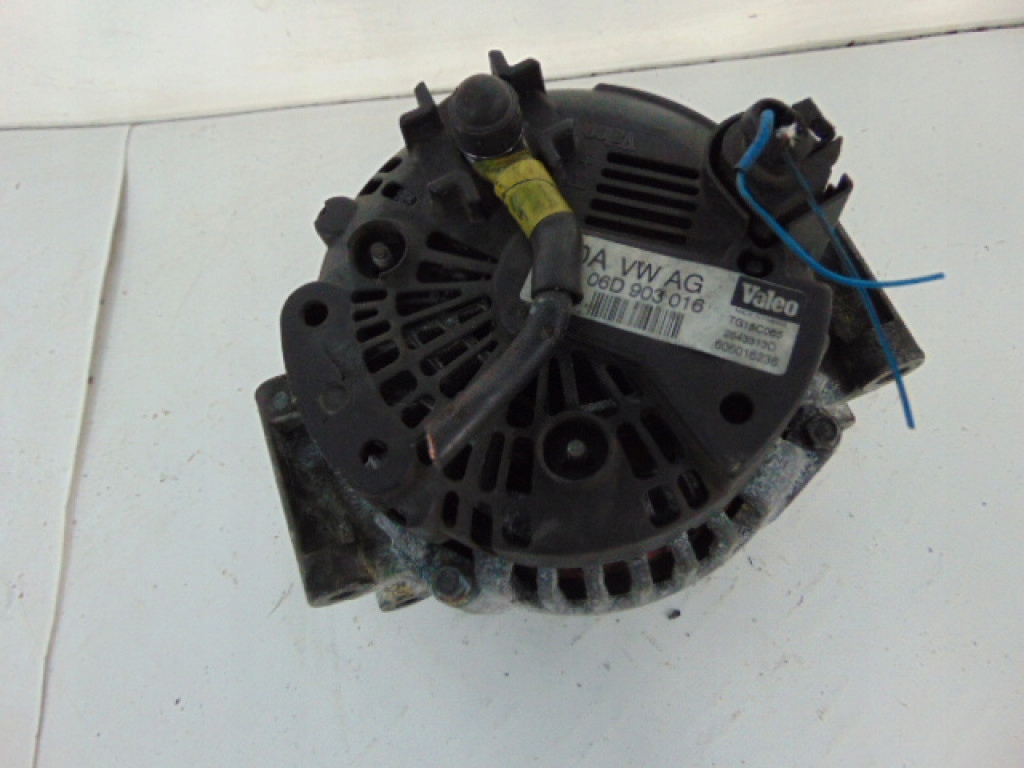 фото №4, Audi a4 генератор ---