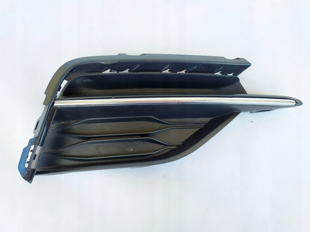 фото №1, Vw golf vii lift r-line решётка правая бампер