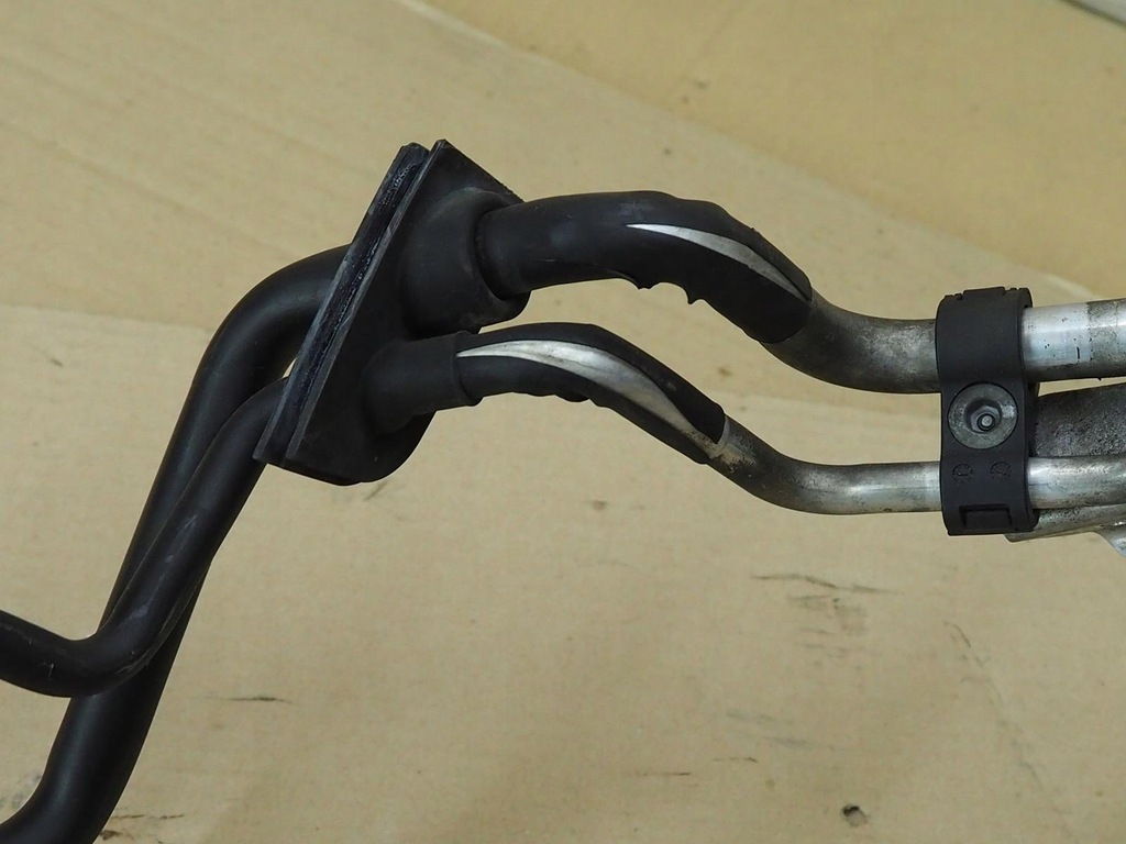 фото №12, Шланг wąż трубка кондиціонера audi a8 d3 6.0 w12