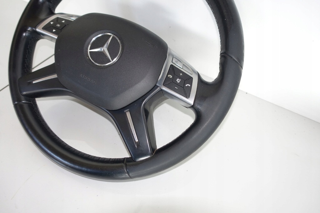 фото №6, Mercedes w204 воздуховод c-klasa lift w246 подушка