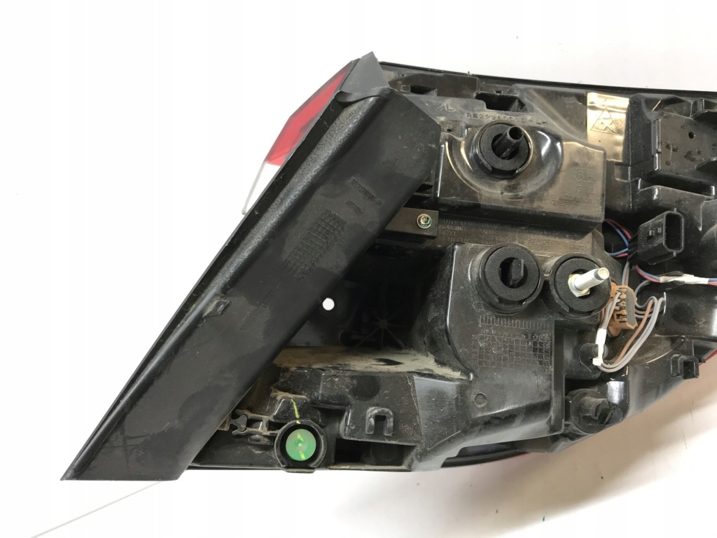 Renault captur 2 mitsubishi asx 2 фара ліва задній задня 265557489r в Україні