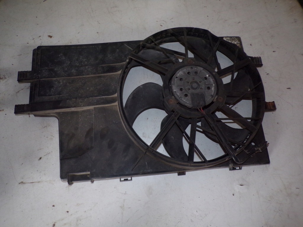 Вентилятор радиатора mercedes a klasa w168 Недорого