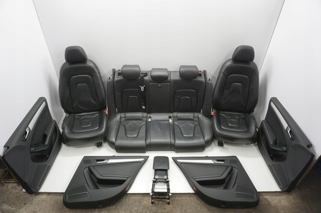 фото №1, Audi a4 b8 sedan сиденья заднее сиденье обшивки подогрев