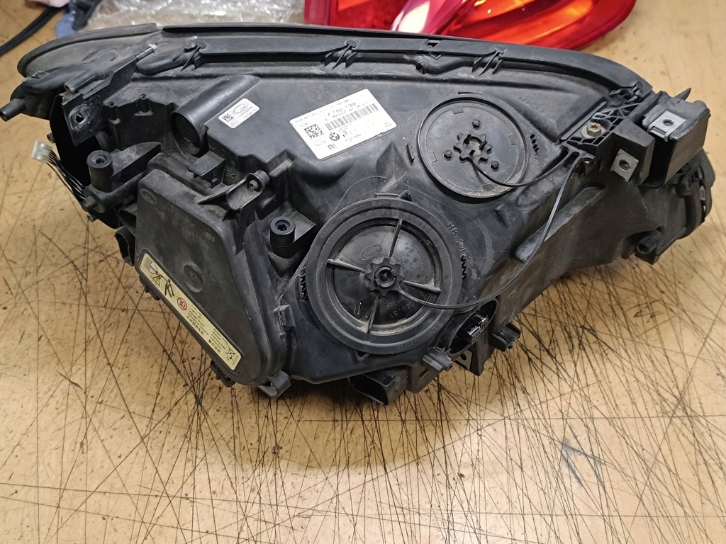 фото №8, Bmw 7 f01 f02 f03 f04 2011 левая сторона лампа передняя