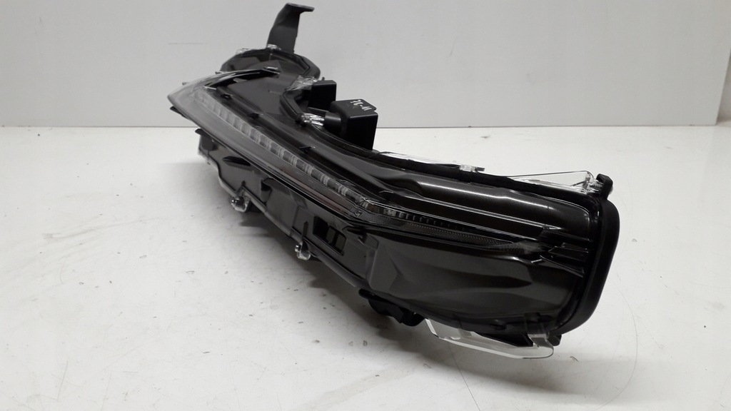 фото №9, Lexus nx 14- лампа левая drl led 78-11 - новый