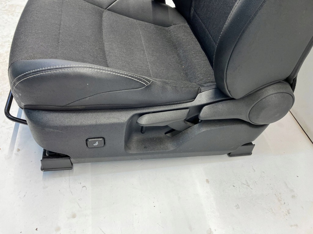 фото №5, Corolla e21 сидіння водія лівий перед передній напівшкіра europa подушка безпеки