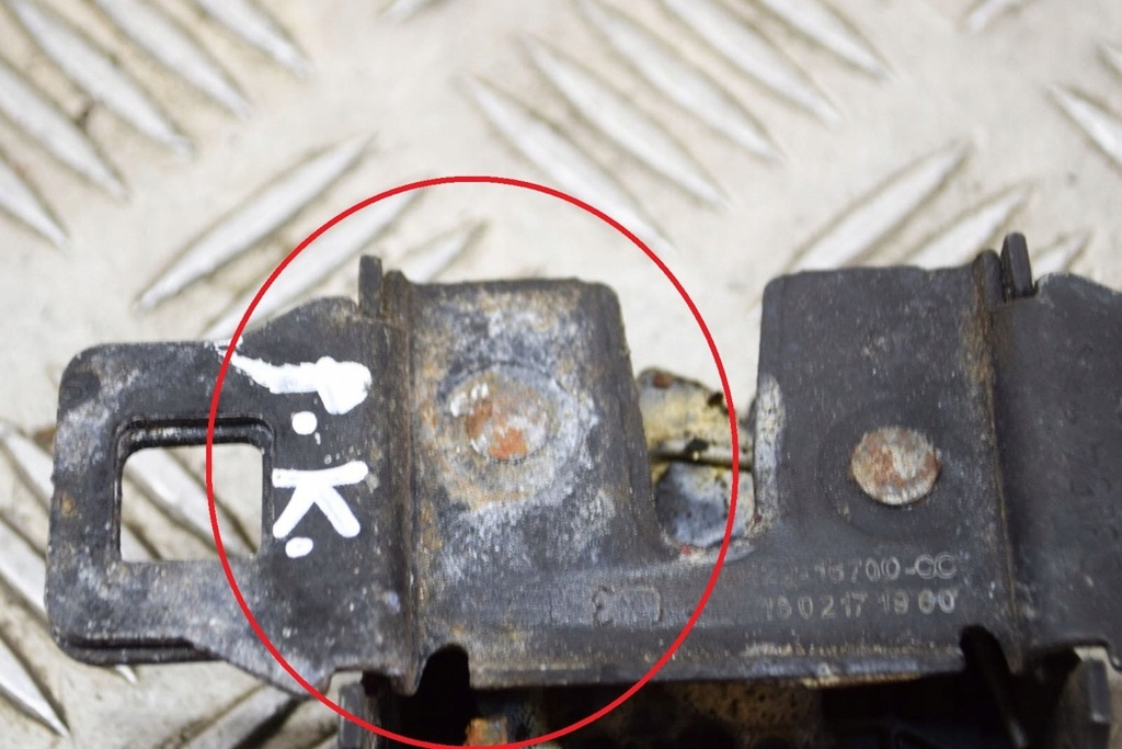 фото №6, Lr range rover sport l494 ліва сторона капот блокування капот 5h22-16700-cc 225