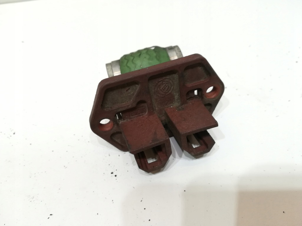 фото №3, Резистор вентилятора радіатора alfa romeo 159 2.4